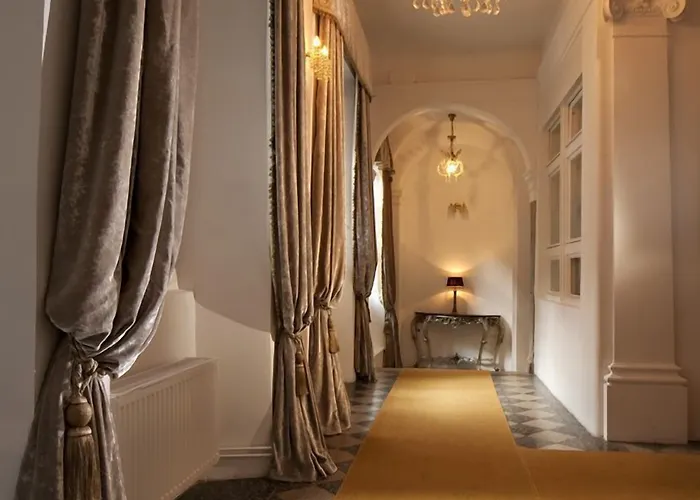 Hotel Antiq Palace - Historic Of Europe