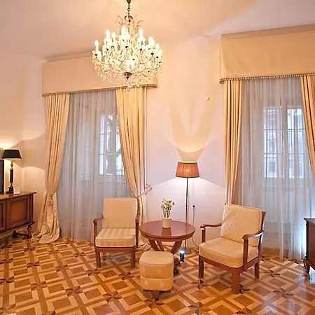 Antiq Palace - Historic Of Europe Ljubljana