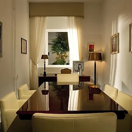 Antiq Palace - Historic Of Europe 3* Ljubljana