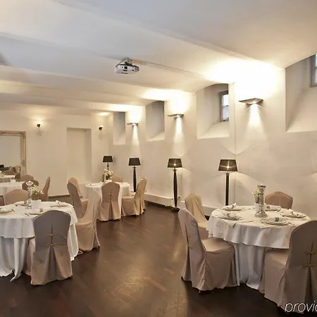 Antiq Palace - Historic Of Europe 3* 卢布尔雅那