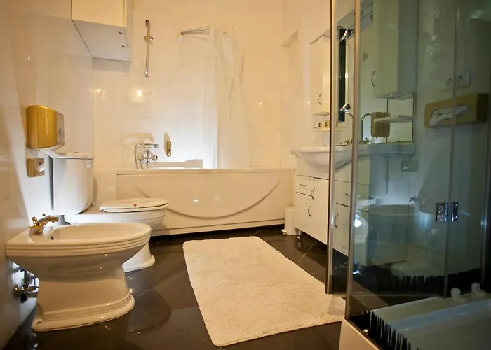 Antiq Palace - Historic Of Europe Отель