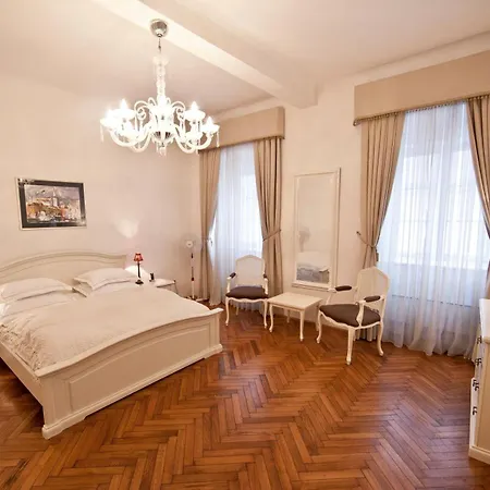 호텔 Antiq Palace - Historic Of Europe 류블랴나