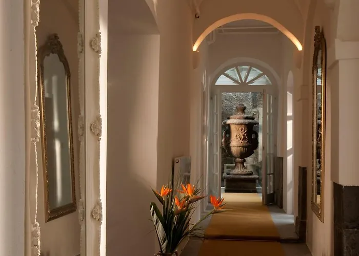 Отель Antiq Palace - Historic Of Europe 3*