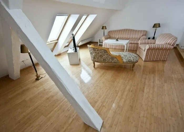 Antiq Palace - Historic Of Europe Любляна